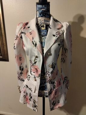 Women’s Floral Double-Breasted Blazer Jacket - White & Pink